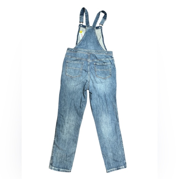 NWT Girls Overalls Blue Light Wash XL. (14)
Denim Rompers Adjustable, distressed - Picture 5 of 14